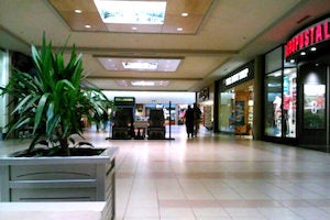 Pine Centre Mall